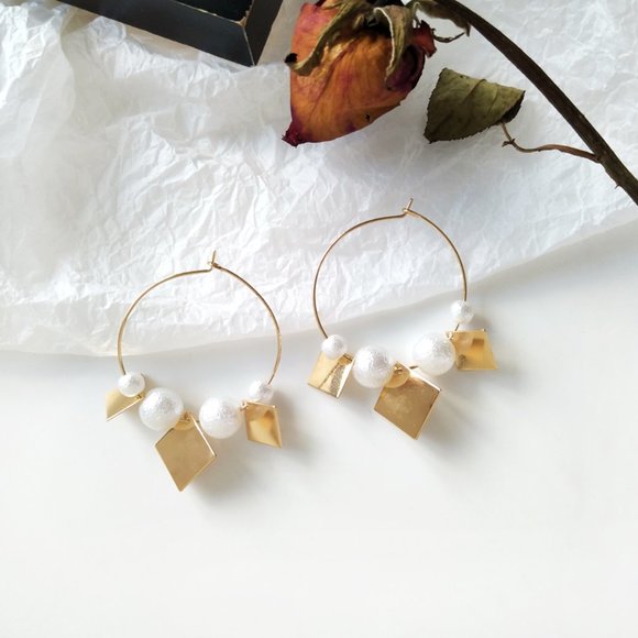 Urban Chic Hoops Earrings - Picture 7 of 9